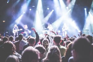 La musica si riorganizza e prova a ripartire